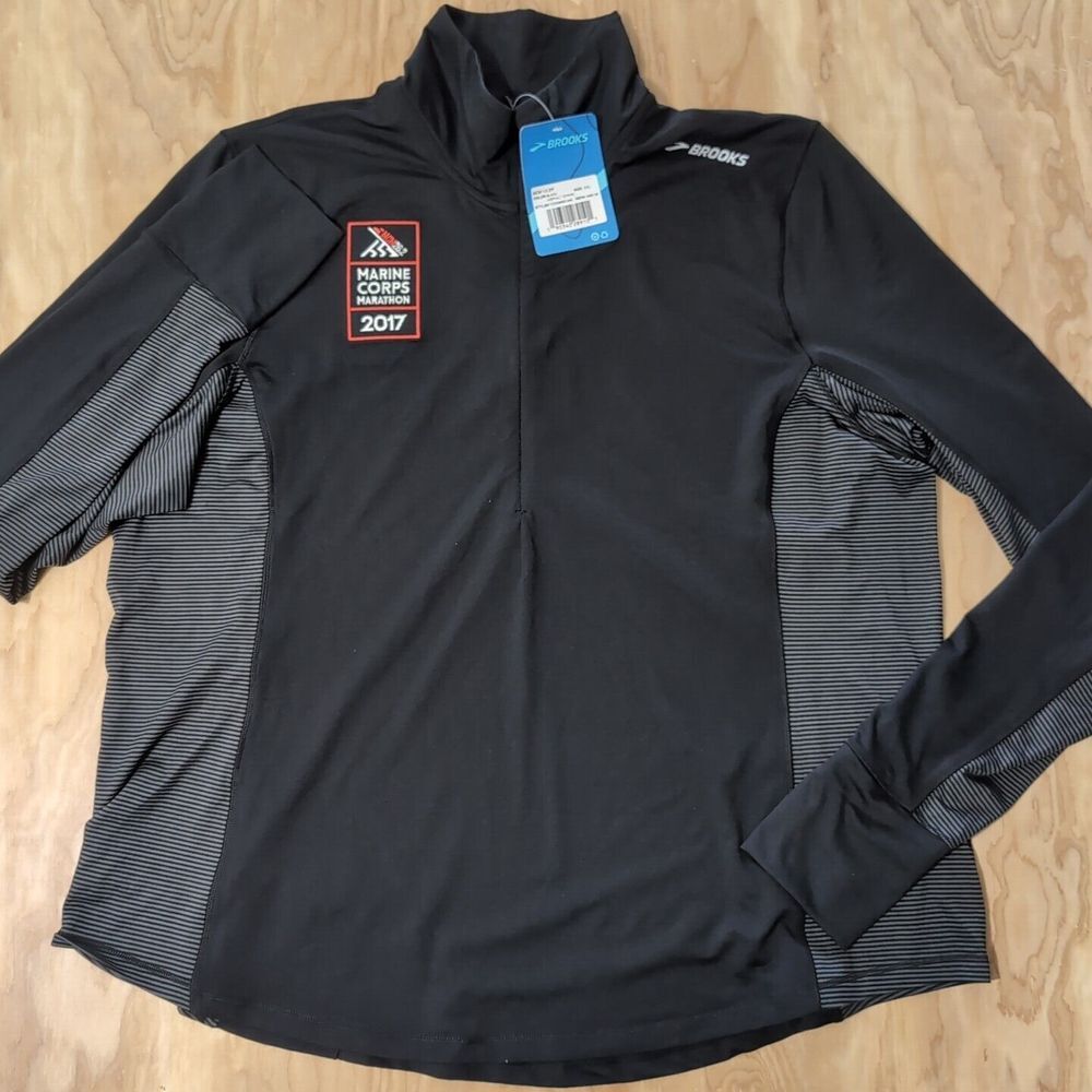 NEW Brooks Sweatshirt Womens 2XL Black‎ Half Zip Marine Corps Marathon 2017